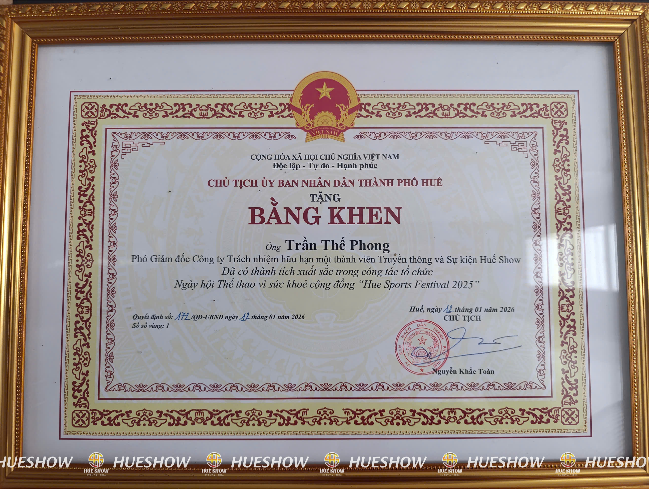 Thành tựu 8