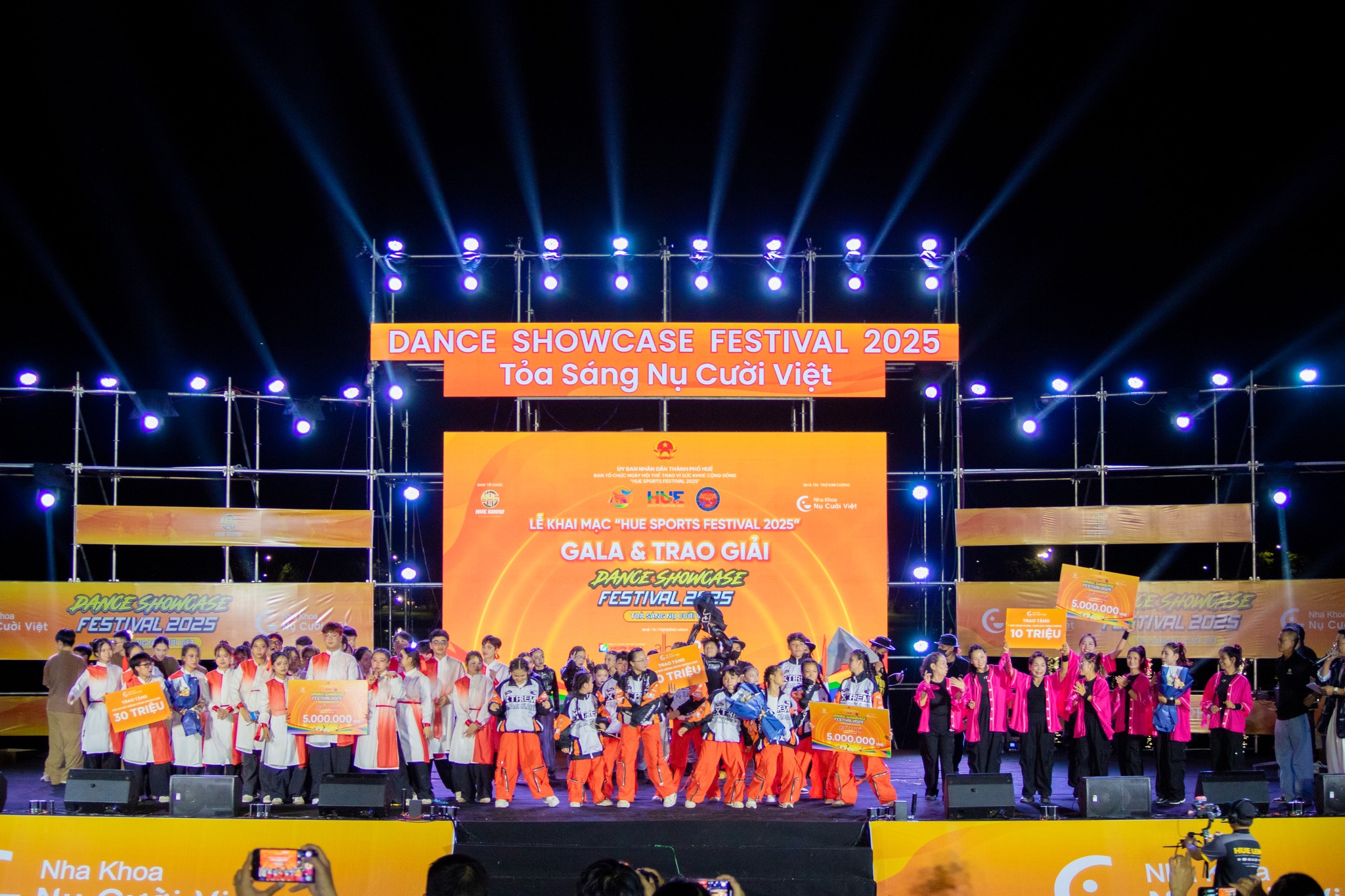 DANCE SHOWCASE FESTIVAL 2025 – TỎA SÁNG NỤ CƯỜI VIỆT